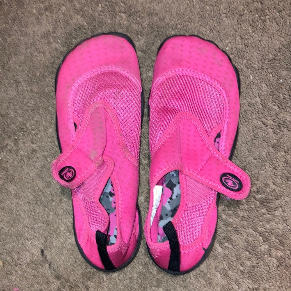 Hot pink water shoes. Size 7-8. Athletic Works brand.